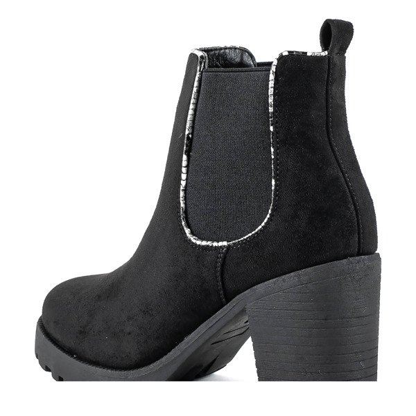 Čierne čižmy na vyššom stĺpiku Travolte - Obuv