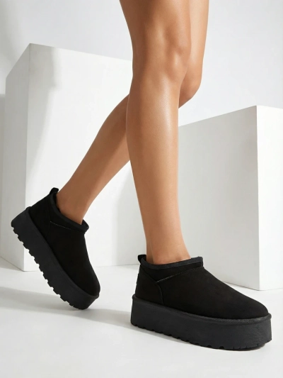 Royalfashion Dámske krátke čižmy a'la snow boots Ozozi