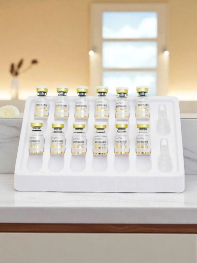 Sadoer Sada lyofilizovaného nikotínamidu a prášku vitamínu C