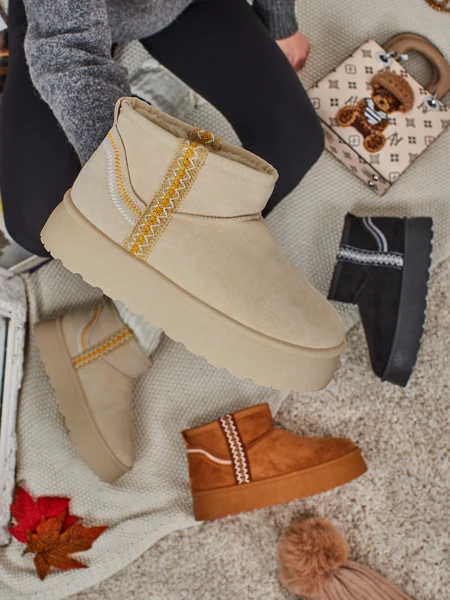 Kratki ženski škornji a'la za sneg Pravel