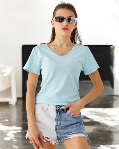 Royalfashion Dámske bavlnené tričko s čipkou na chrbte