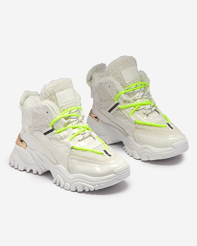 Biele dámske športové tenisky s kožušinou a neónovo zelenými šnúrkami Sagglo- Footwear