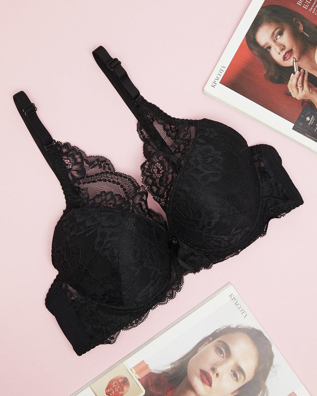 Dámska push-up podprsenka s čiernou čipkou - Spodná bielizeň