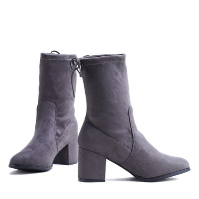 Szare botki na słupku Amira- Obuwie