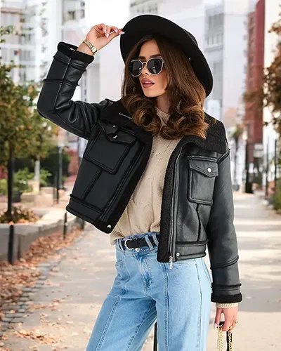 Royalfashion Dámska kožená bunda s kožušinou v čiernej farbe