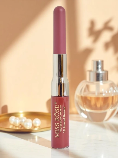 2-v-1 Tekutý rúž a kontúrovacia ceruzka na pery Rose Cream