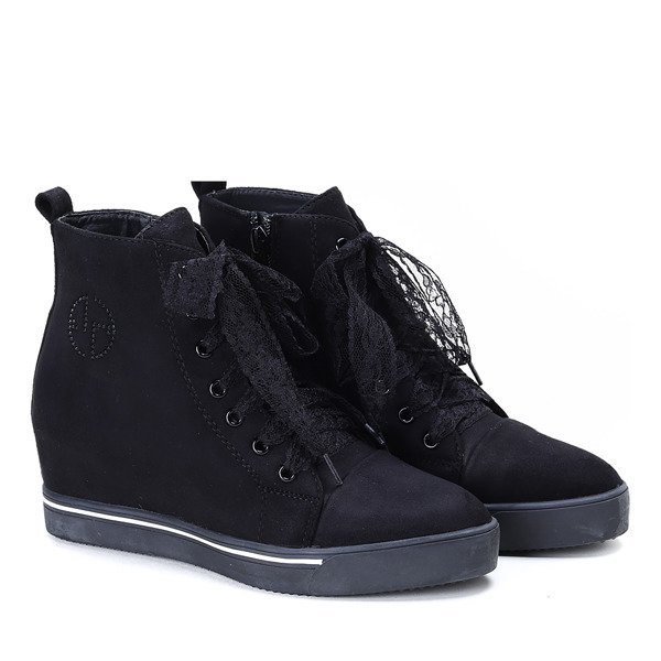 Czarne sneakersy wiązane koronkową wstążką Luna - Obuwie