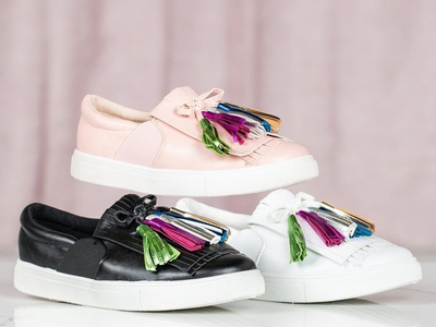 OUTLET Čierne športové tenisky so strapcami Osederra - Obuv