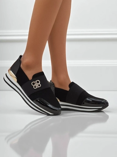 Ženski slip-on čevlji Elektra Nero z zlatim poudarkom, ekološko usnje, 3,5 cm