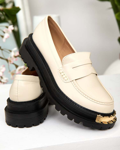 Ženski loaferji Aurelia bež barve na 5 cm platformi - stilski in udobni