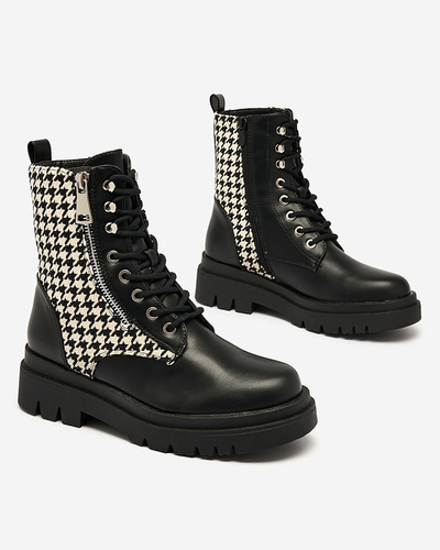 Royalfashion Čierne dámske čižmy s vložkou Zatafel pepite