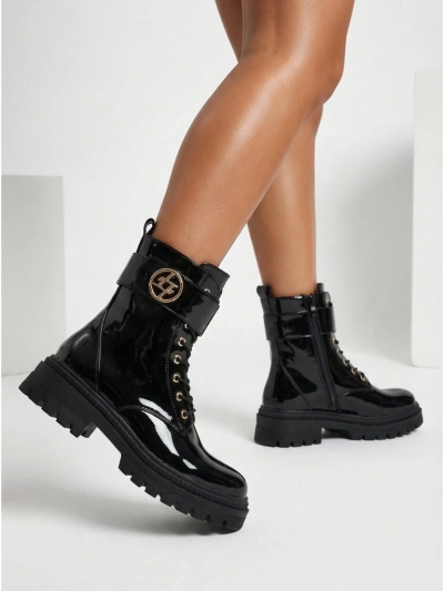 Lakirani ženski gležnarji iz eko usnja Eulin