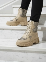 svetlohnedá || hnedý