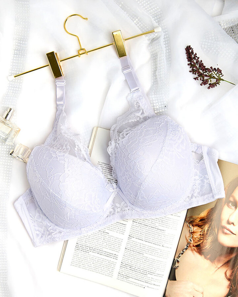 Royalfashion Dámska podprsenka zdobená čipkou