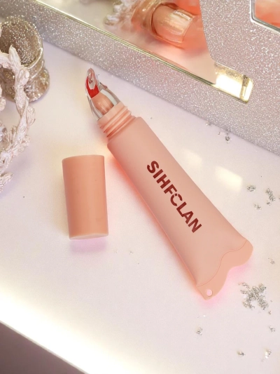 Lesk na pery s náramkom Gloss & Charm Cocoa Cookie
