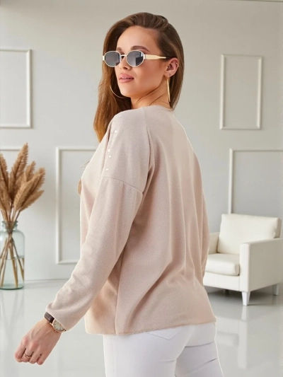 Royalfashion Dámsky tenký viskózový sveter s kamienkami na pleciach