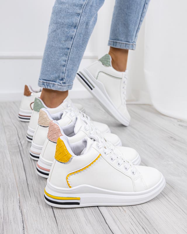 OUTLET Bielo-zelené dámske tenisky so skrytým klinom Uksy - Obuv