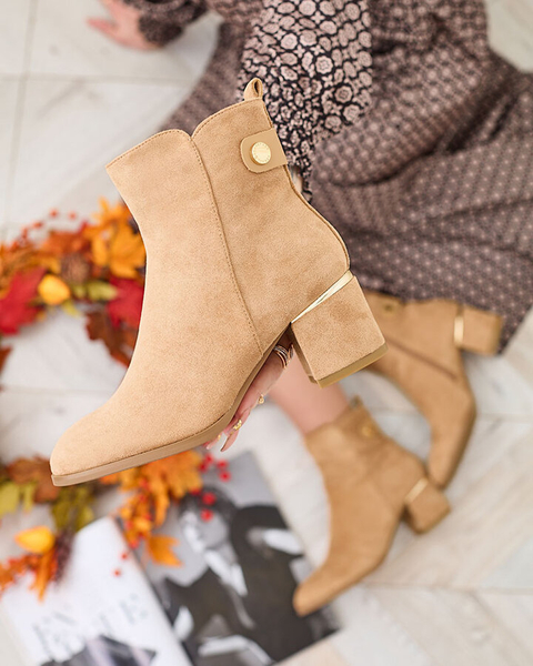 Royalfashion Dámske nízke čižmy na podpätku vo svetlohnedej farbe Dogdas