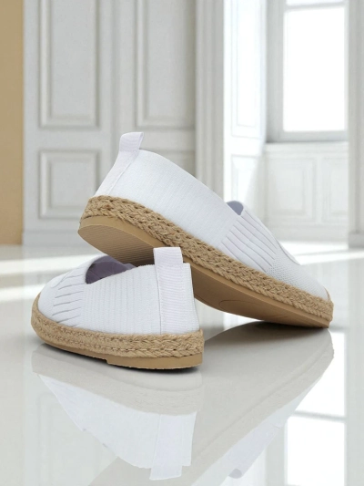 Ženski espadrile Calista Biancha – bele, ploske iz eko semiša, italijanski stil