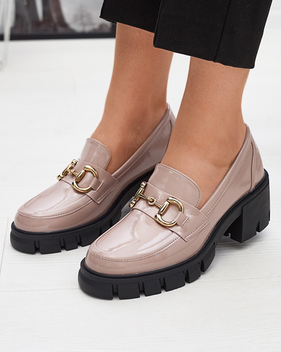 Svetlohnedé dámske lakované mokasíny s ornamentom Neriea - Obuv