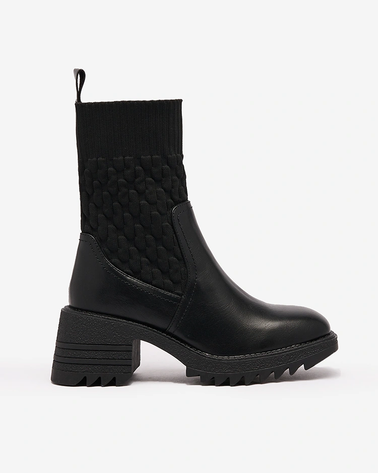 Royalfashion Čierne dámske čižmy Acigog na plochom podpätku