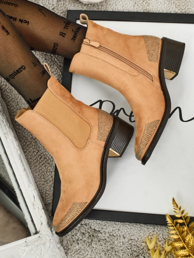 Ženski gležnarji iz eko semiša, okrašeni s cirkoni TangleMist