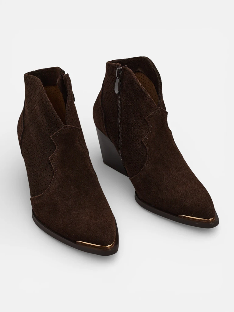 Ženski kavbojski gležnarji iz naravnega usnja Nilof