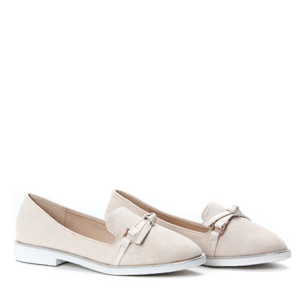 Błyszczące, beżowe mokasyny Riley- Obuwie