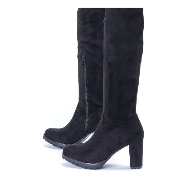 Czarne kozaki na słupku Lua - Obuwie