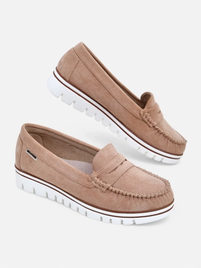 Bottega Elegante Čaka na vas