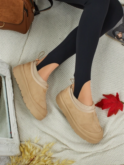 Kratki ženski škornji a'la za sneg Velisee