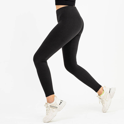 Čierne dámske jednofarebné mäkké legíny - oblečenie