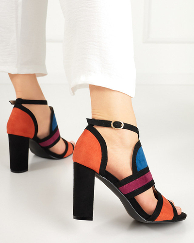 OUTLET Farebné dámske sandále na stĺpiku Buskiri-Footwear