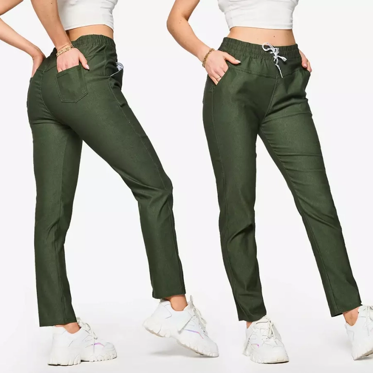 Dámske rovné nohavice z tkaniny v tmavozelenej farbe PLUS SIZE- Oblečenie