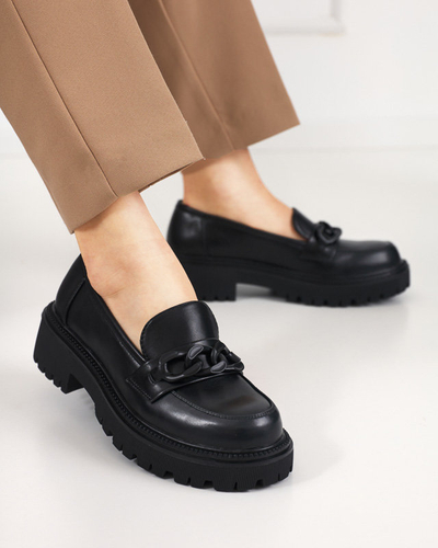 OUTLET Čierne dámske topánky z ekokože s retiazkou Konera - Obuv