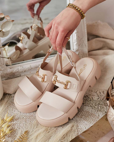 Royalfashion Dámske sandále na platforme z ekokože Avemil