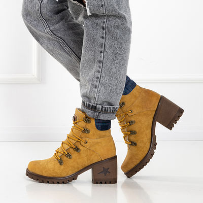 Horčicové dámske čižmy na stĺpiku Royaltan - Obuv