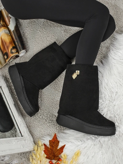 Kratki ženski škornji a'la za sneg z zgornjim delom, ki se zapenja Elizze