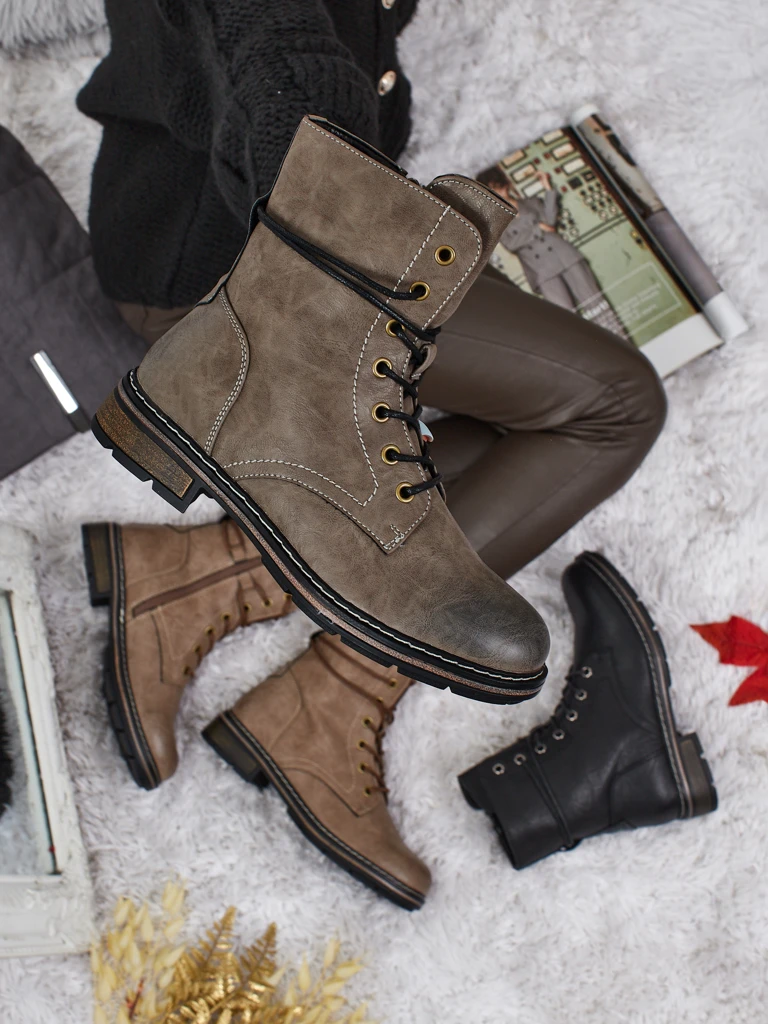 Eko usnjeni ženski gležnarji z vezalkami Ravonna