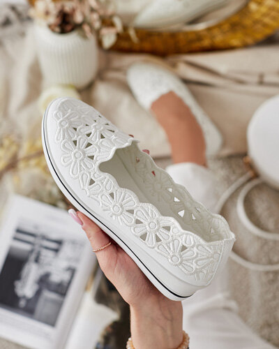 Royalfashion Dámske poltopánky na nízkom podpätku Dellio