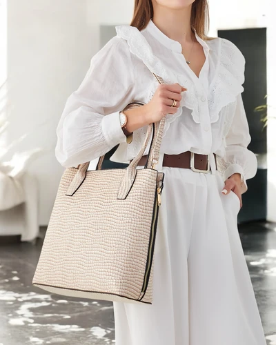 Royalfashion Lakovaná dámska taška s embosovaním