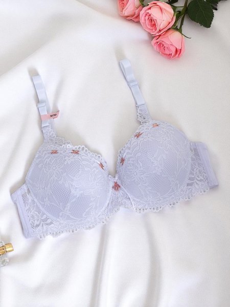 Royalfashion Dámska vystužená čipkovaná podprsenka Delicate Grace