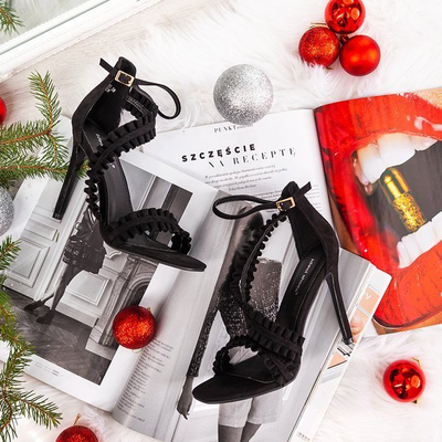 Čierne sandále na vysokom podpätku s volánikmi Finn - Obuv