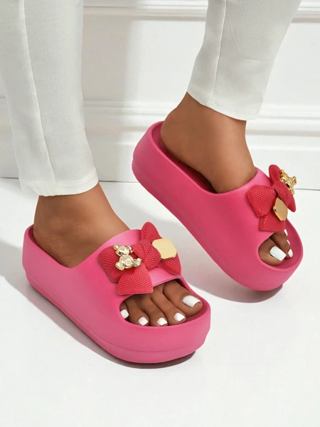 Royalfashion Dámske gumové žabky s ozdobnou mašľou Alday