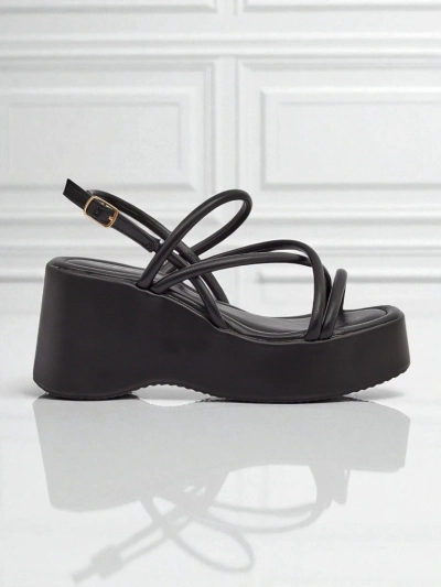 Royalfashion Ženski sandali s polno peto Skyline Straps