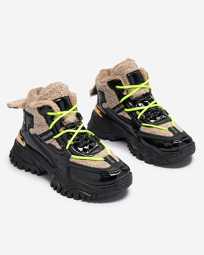 Čierna dámska športová obuv s kožušinou a neónovo žltými šnúrkami Adbo- Footwear