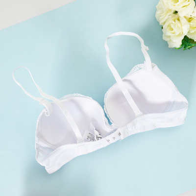 Biela vypchatá podprsenka s čipkou - Spodné prádlo