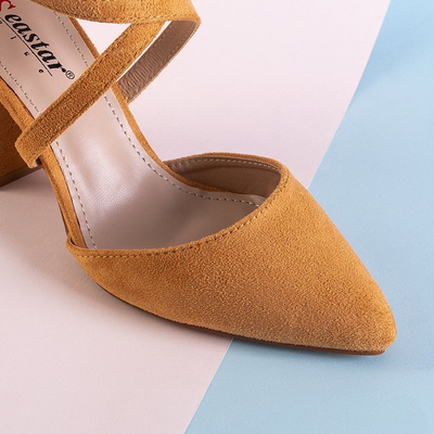 Hnedé lodičky na stĺpiku Baress - Obuv