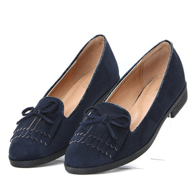 Granatowe mokasyny z frędzlami Olivia- Obuwie