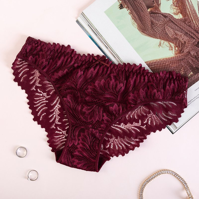 Dámske gaštanové čipkované nohavičky - Spodná bielizeň